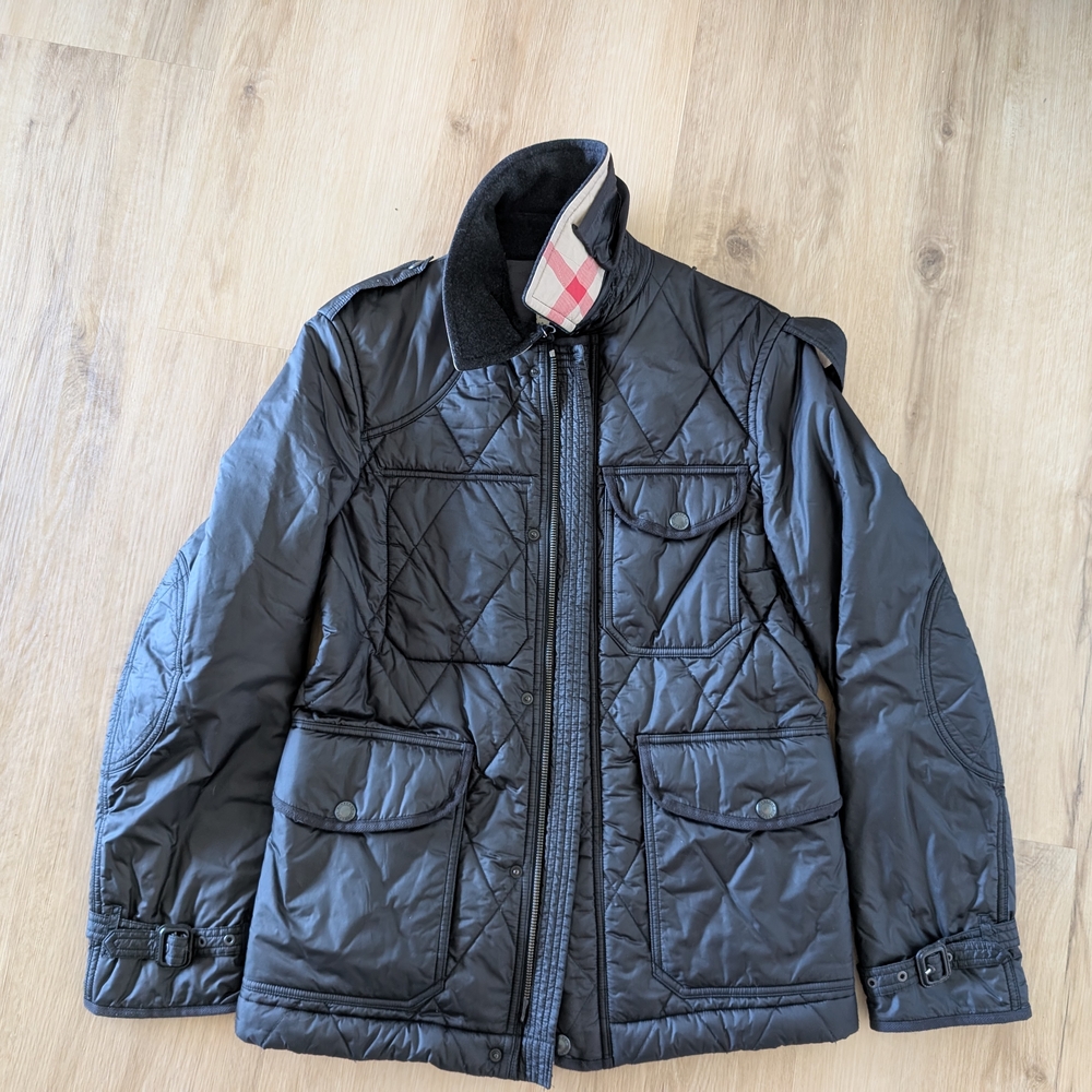 Burberry Black Puffer Jacket Quilted Insulation - Picture 4 of 6